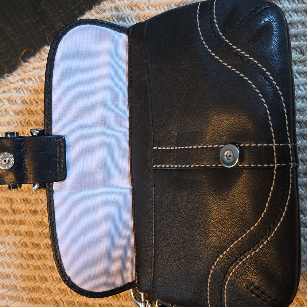 Coach Vintage Black Wristlet with Silver Buckle - Picture 6 of 10